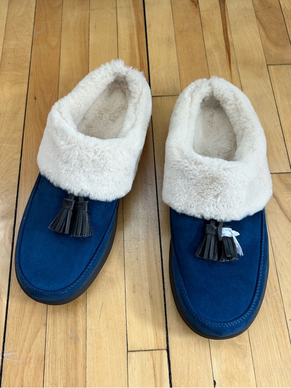 Vionic Blue Suede Tassel Slip-On Slippers with Cream Faux Fur Cuff